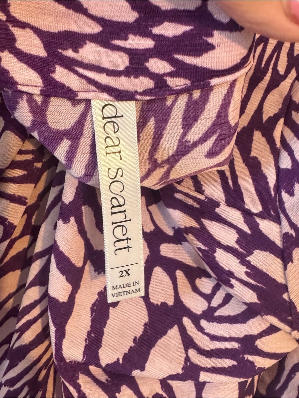 BEAUTIFUL Plus Size V‑Neck Tunic Top in Pink and Purple  2X   #E - Picture 8 of 8